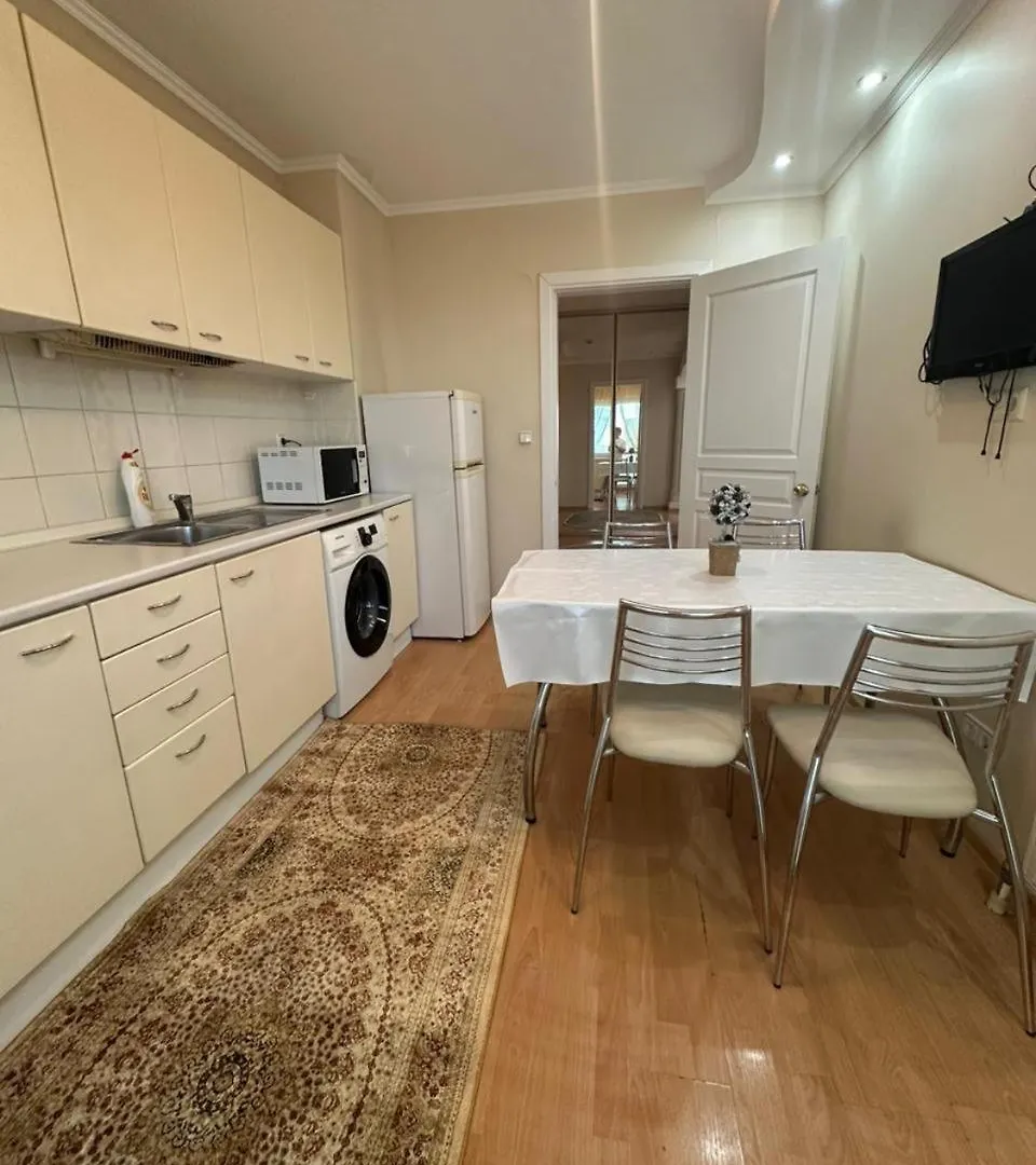 3 Комнатные Апартаменты Жк Cвечки Astana Apartment